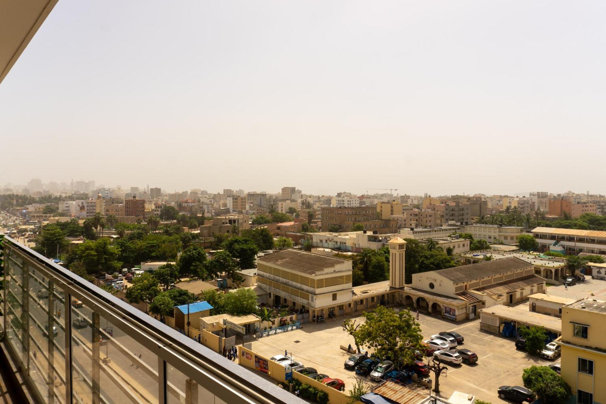 Chambres Meublees Avenue Cheikh Anta Diop Dakar Dış mekan fotoğraf